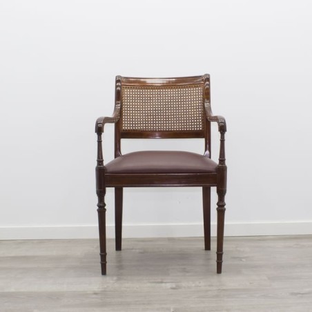Silla fija con rejilla en napel burdeos caoba