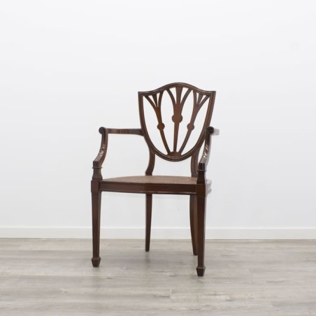 Silla todo madera con brazos