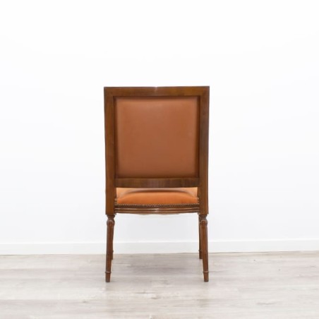 Sillón clásico en piel habana