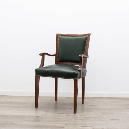 Silla de madera caoba tapizada en verde