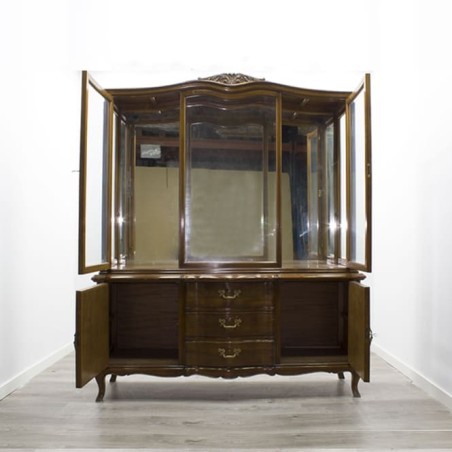 Librería de madera clásica