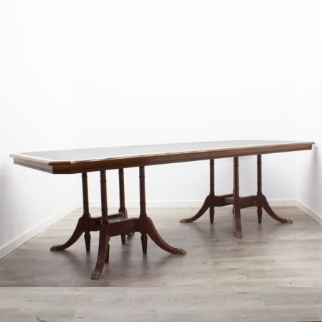 Mesa de juntas en madera raíz