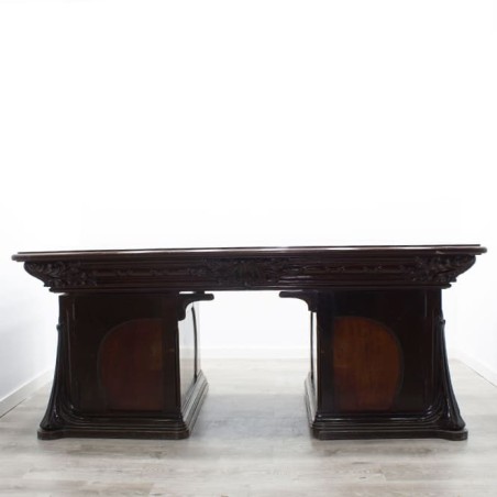 Mesa de dirección clásica en madera