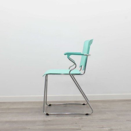 Silla colectividad en azul turquesa